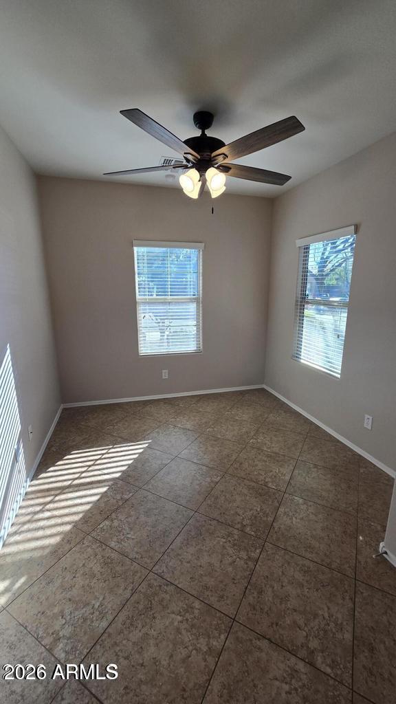 Building Photo - 10826 Avenida Del Rey