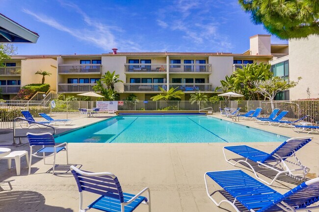 Building Photo - 450 S Sierra Ave