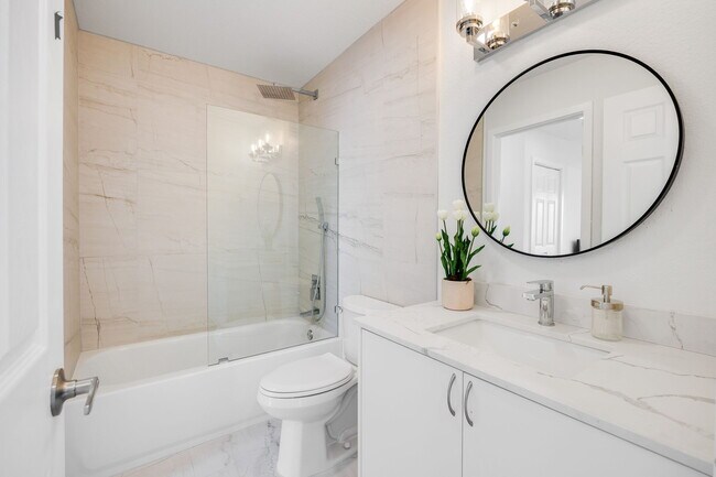 Building Photo - 5403 Colony Park Cir