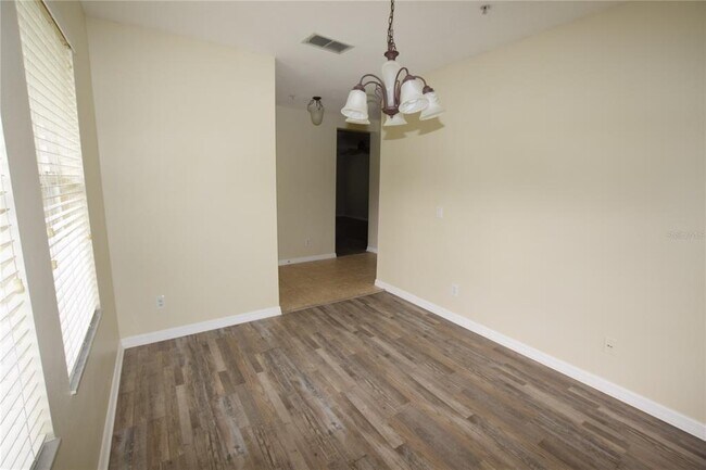 Building Photo - 9796 Tivoli Villa Dr