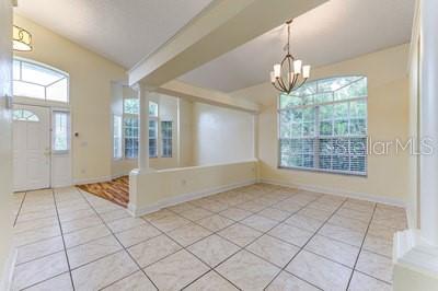 Building Photo - 362 Lexingdale Dr