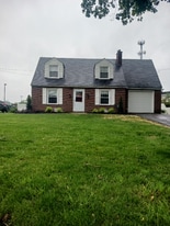 Building Photo - 852 Eden Rd