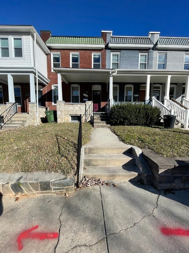 Building Photo - Charming 3-Bedroom Single-Family Home Near...