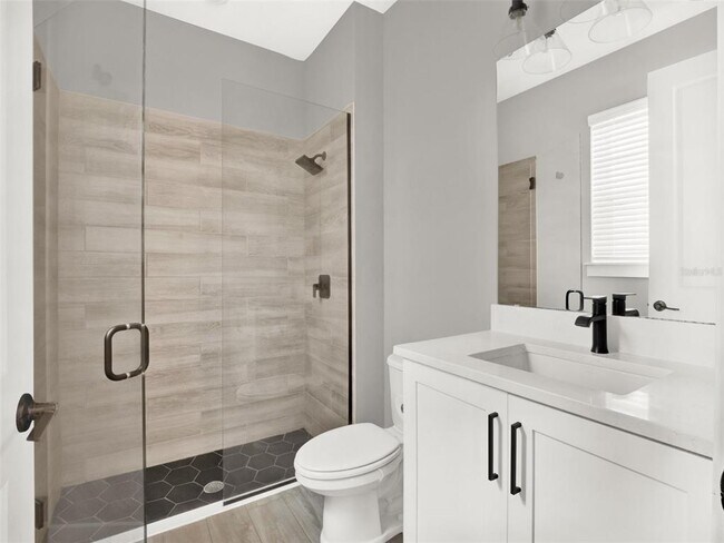 Building Photo - 13782 Grignard Aly