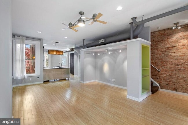 Building Photo - 1311 East Capitol St SE