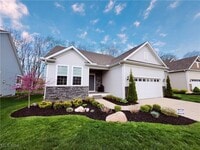 Building Photo - 7830 Hunting Lake Dr