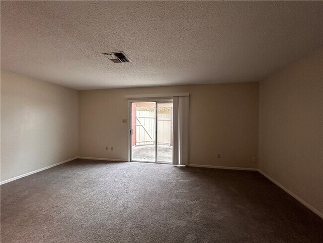Building Photo - 4217 Acushnet Dr