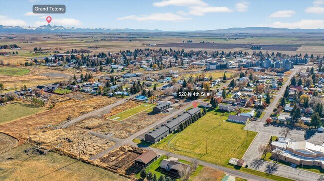 Building Photo - Beautiful 3 Bed, 2.5 Bath Townhome in Ashton - Shorter lease terms available