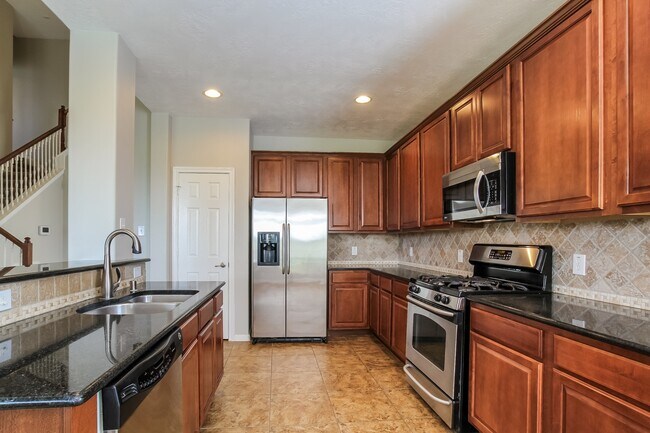 Building Photo - 20746 Oakhurst Trails Dr