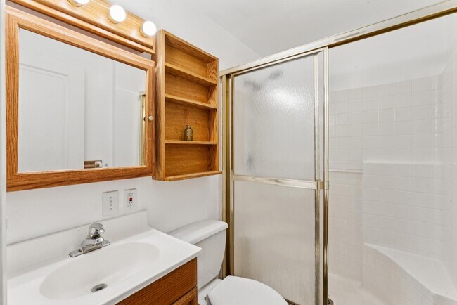 Building Photo - 25008 Ocean View Dr