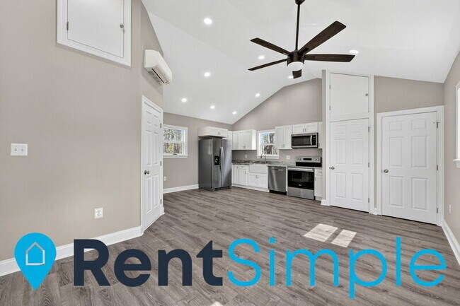 Building Photo - 5541 Sperryville Pike