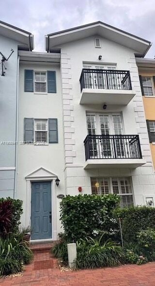 Building Photo - 1049 W Heritage Club Cir