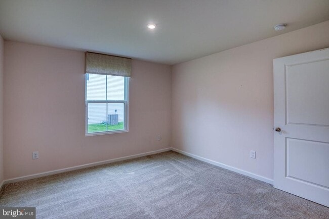 Building Photo - 99 Galena Rd