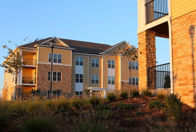 The Apartments At Goose Creek - Fishersville Va Apartment Finder