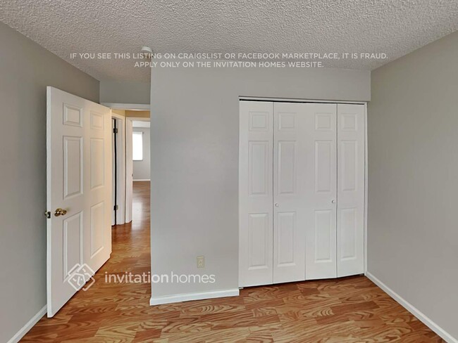 Building Photo - 5374 S Telluride Way