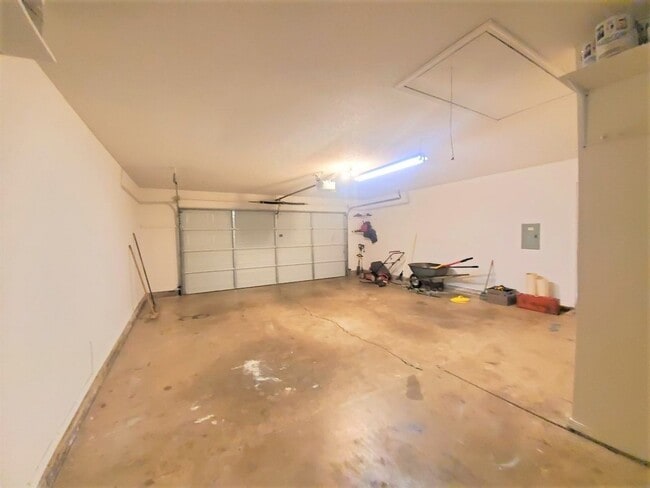 Building Photo - 3 bed 2 Bath 2 Car Garage in Northwood Addition Edmond, OK