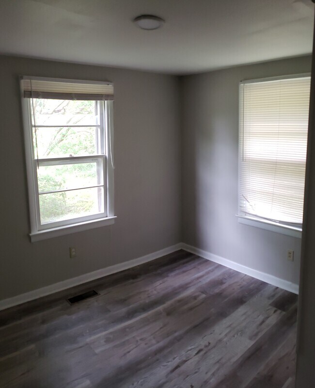 Building Photo - 4400 Voss Ave