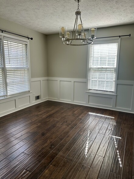 Dining room - 4570 Cain Creek Trl SW