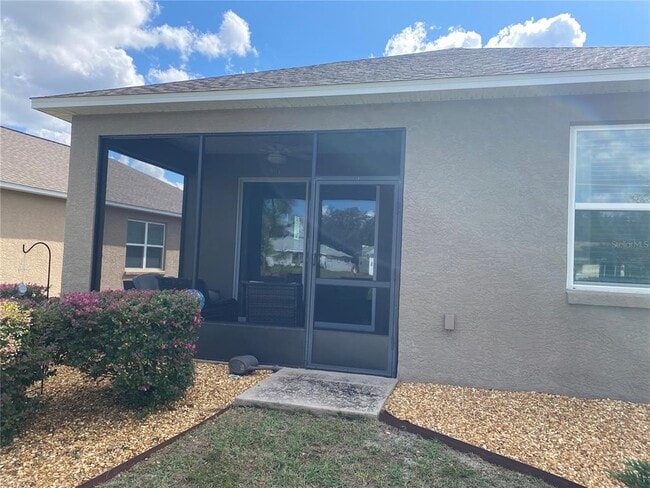 Building Photo - 9839 SW 99th Loop