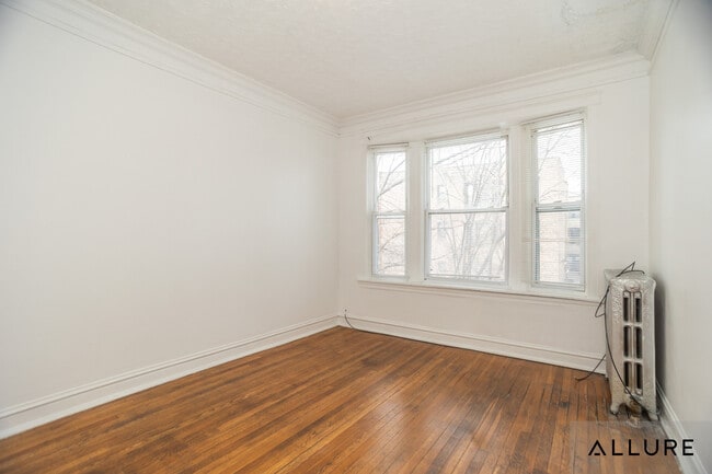 Building Photo - 7250 S Yale Ave