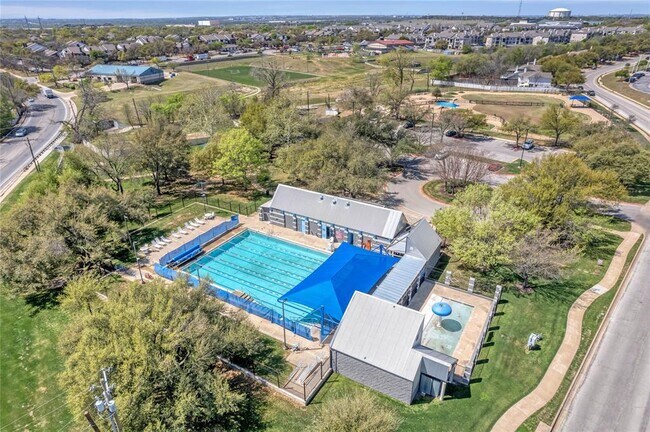 Building Photo - 14710 Montoro Dr