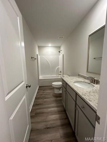 Building Photo - 220 Laila Wy