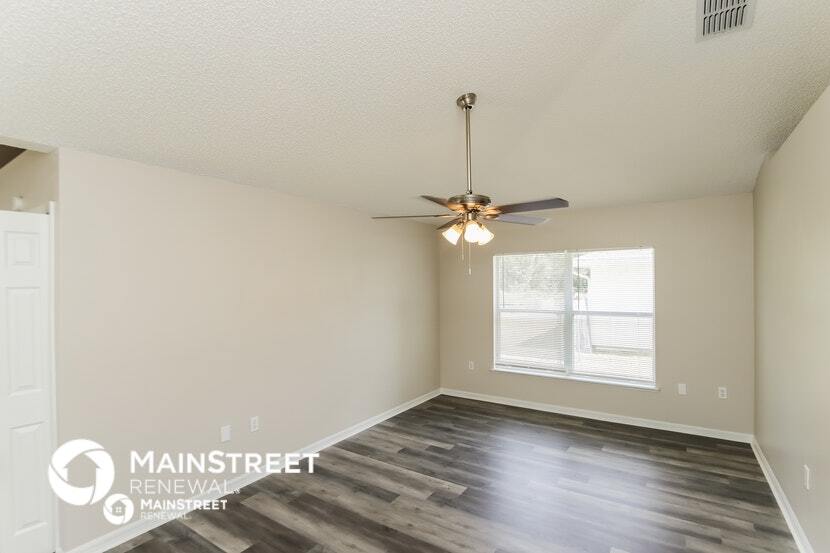 Building Photo - 933 Carver Rd SE