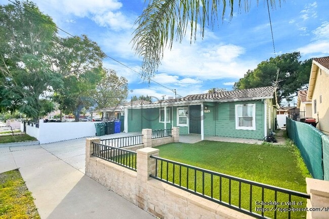 Building Photo - 7936 Alder Ave