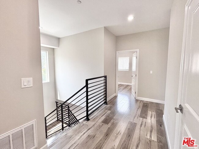 Building Photo - 14528 Killion St