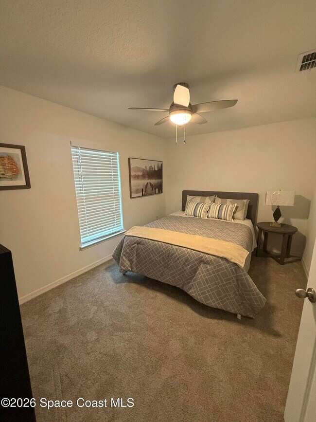 Building Photo - 518 Santo Domingo Ave SW