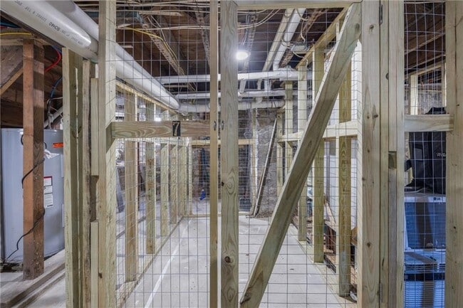 Building Photo - 67 Perry St