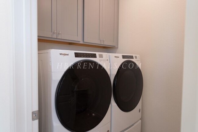 Building Photo - 2861 Reyva Dhillon Ln