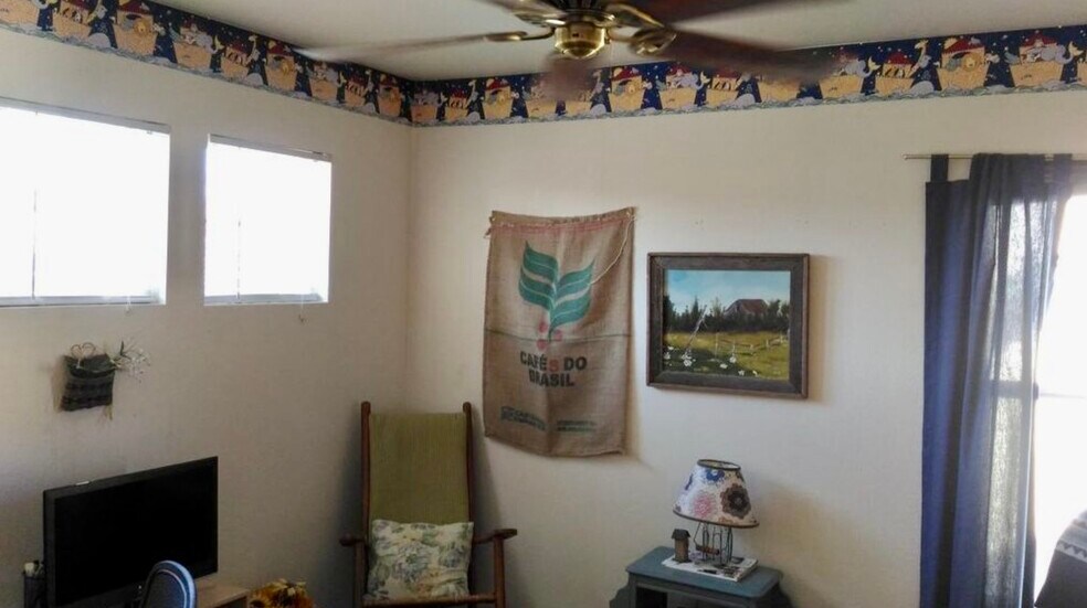 Building Photo - 6297 E 122nd Ave