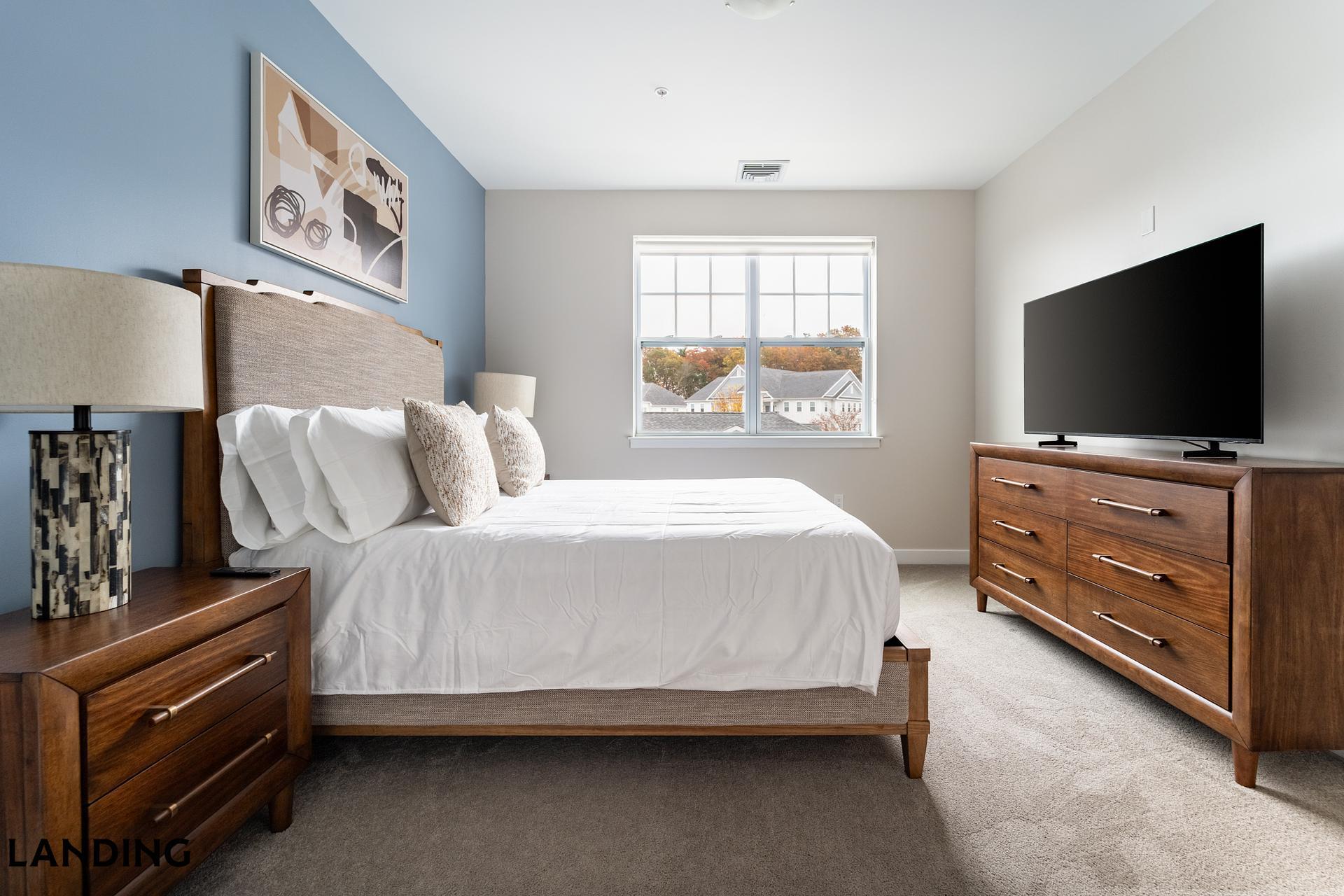 Building Photo - 100 Lexington St