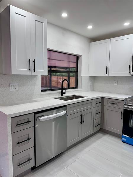 Building Photo - 1681 NW 93rd Ave