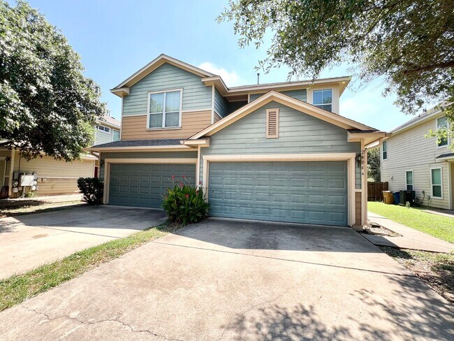 Building Photo - 2406 Allred Dr