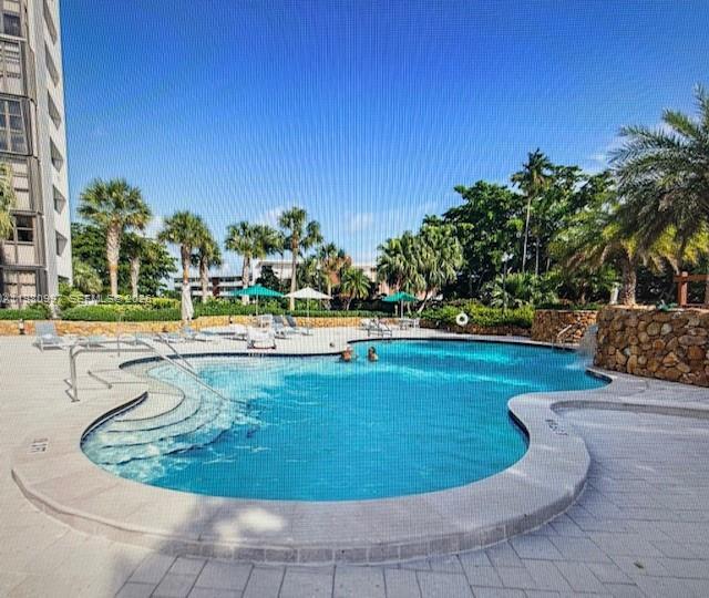 Building Photo - 4000 Towerside Terrace