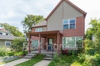 Building Photo - 2013 Bellefontaine St