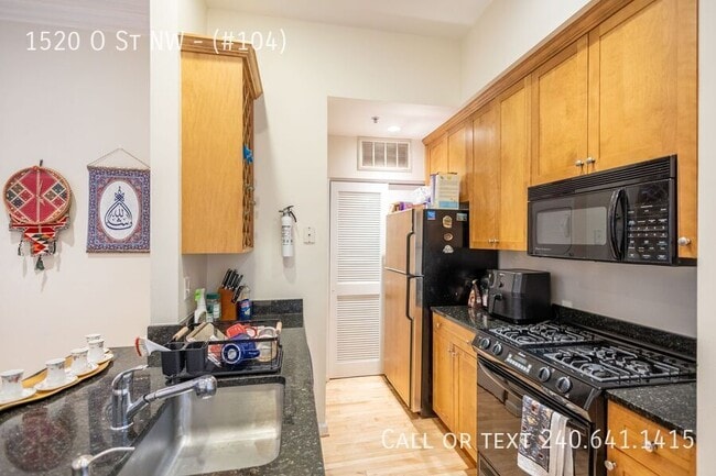 Building Photo - 1520 O St NW