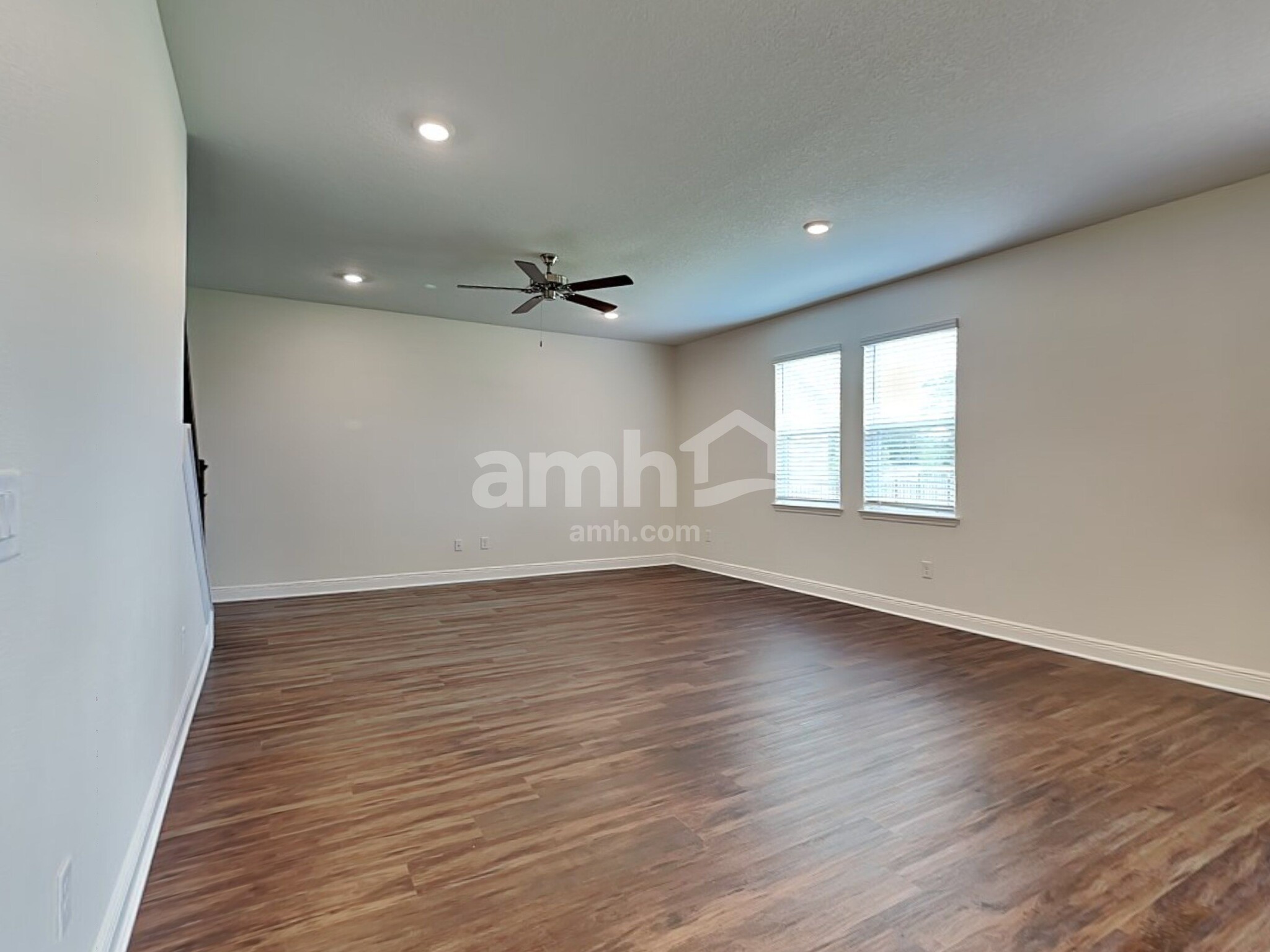 Building Photo - 14515 Cedar Mill Dr