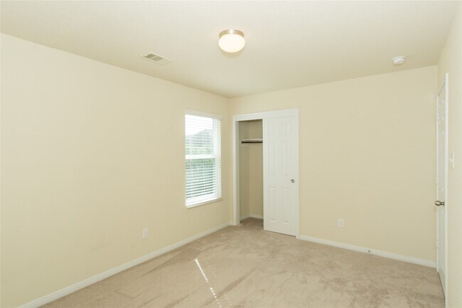 Building Photo - 2535 Elm Crossing Trail