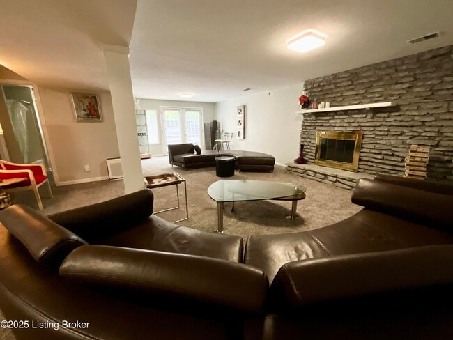 Building Photo - 2411 Chadford Way