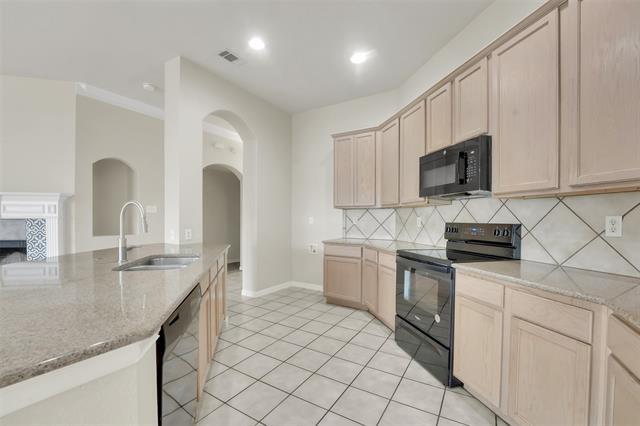 Building Photo - 7715 Labrador Dr