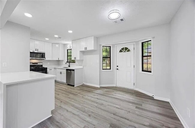 Building Photo - 2246 Hightrail Ct