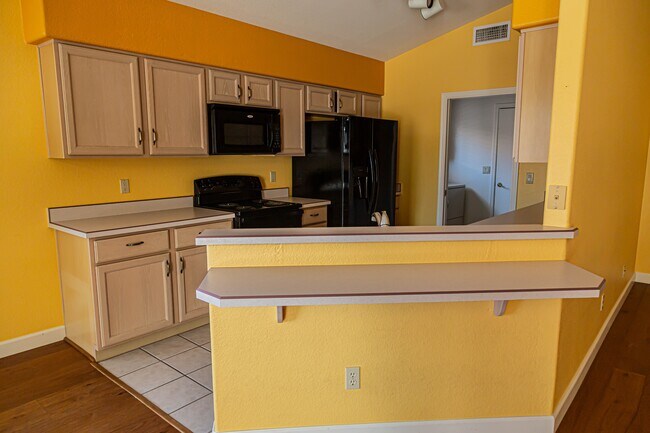 Building Photo - 11146 N Desert Flower Dr