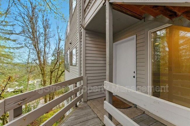 Building Photo - 48 Eagle Crest Dr