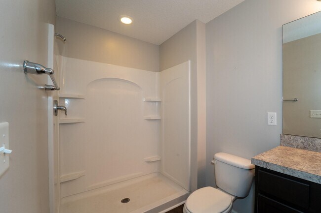 Building Photo - 211 Moultrie Village Ln
