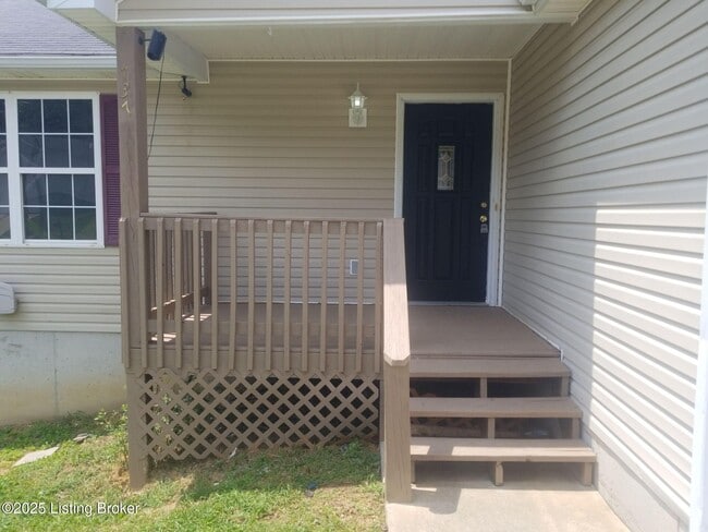 Building Photo - 737 Andra Dr