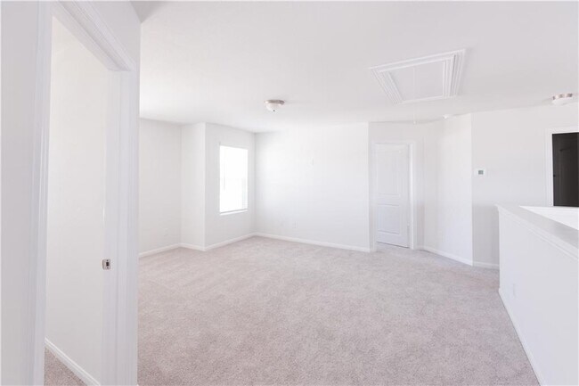 Building Photo - 245 Crystal Brook Dr