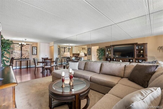 Building Photo - 1116 Warburton Ave